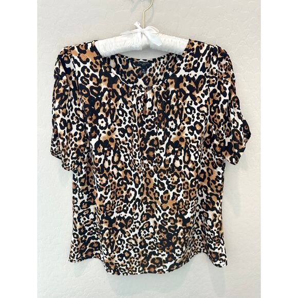 TALBOTS | Petite Animal Print Silky Keyhole Ruched Short Sleeve Top | Medium - Picture 1 of 6